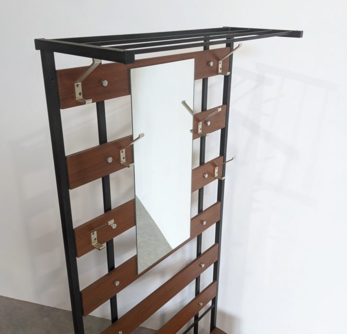 Porte-manteau avec coffre – Image 2