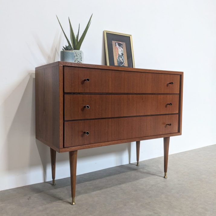 Commode mdk