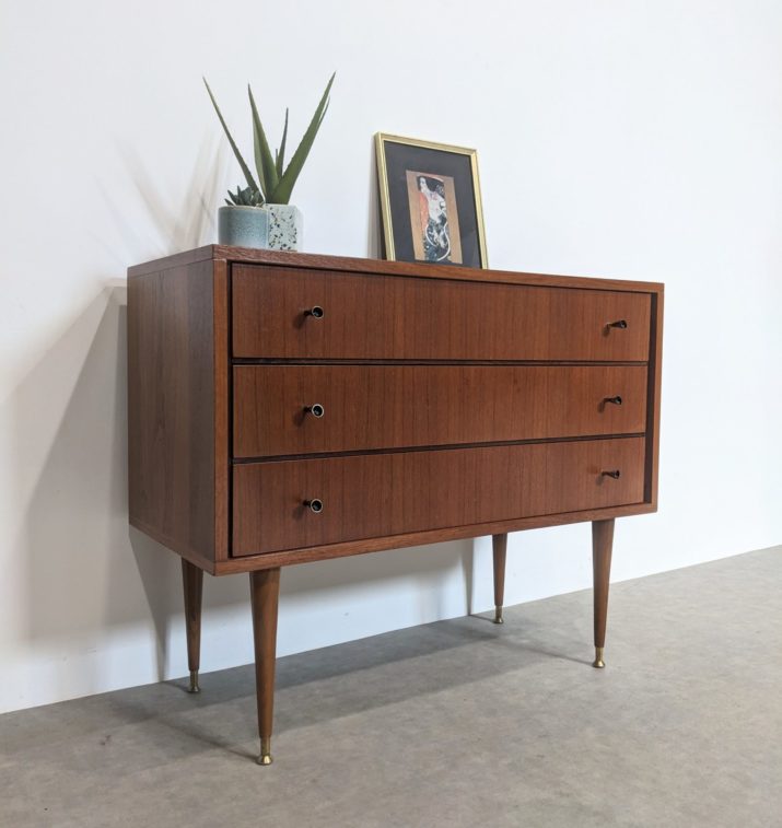 Commode mdk