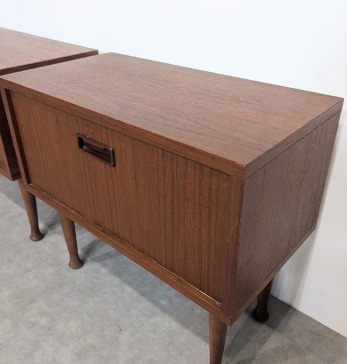 Tables de nuits scandinaves – Image 3