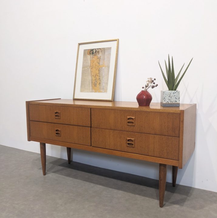 Enfilade vintage scandinave