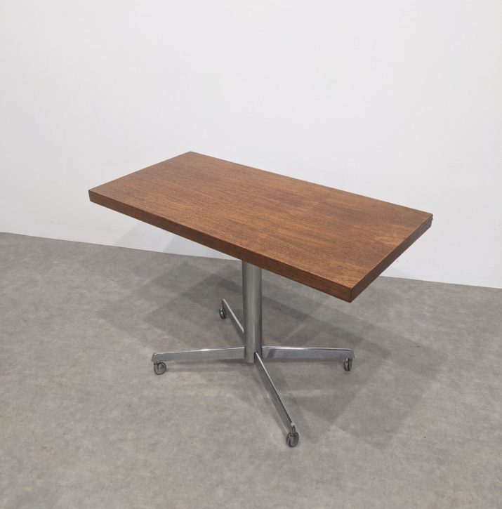Desserte mid-century