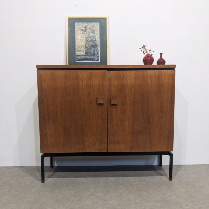 Armoire mid-century en teck