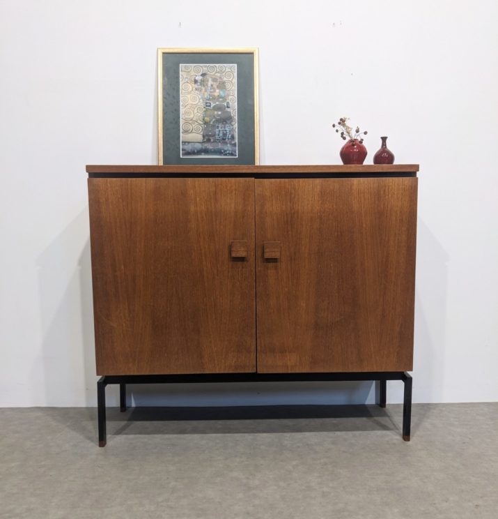 Armoire mid-century en teck