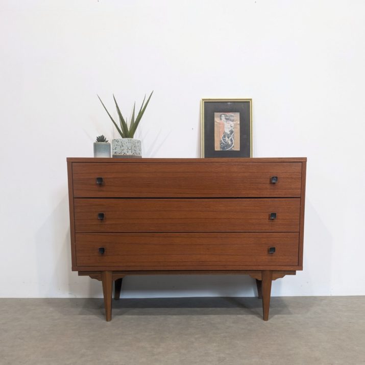 Commode 3 tirois