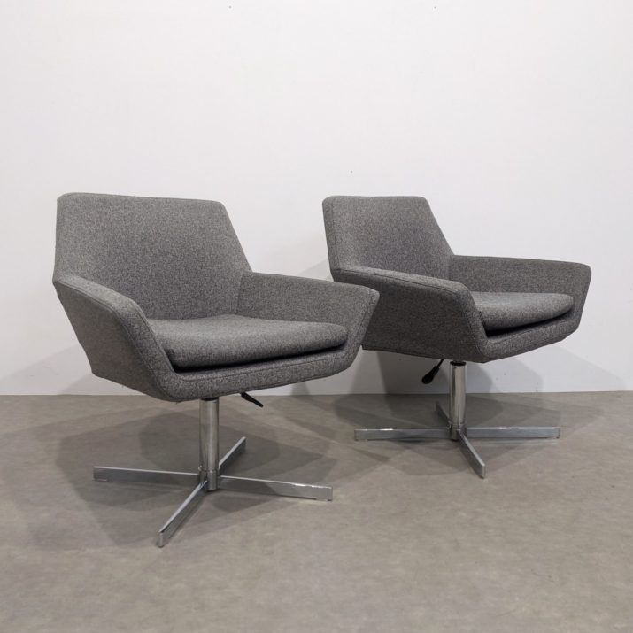 Fauteuil gris pivotant