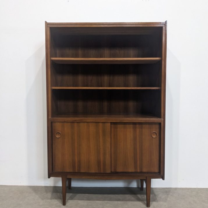 Bibliothèque suédoise vintage