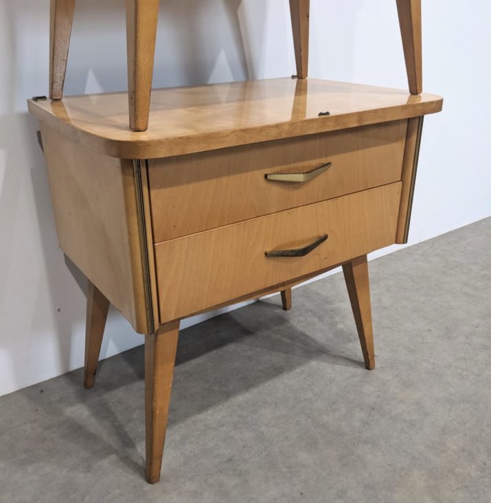 Chevets mid-century – Image 2