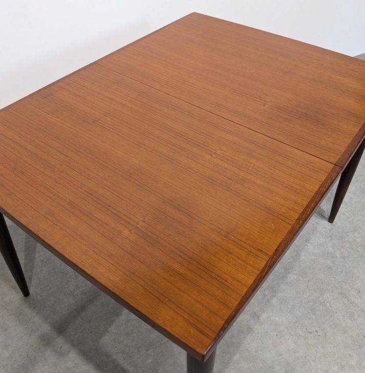 Table à manger vintage Teck – Image 4