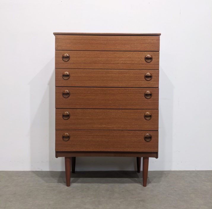 Commode vintage cinq tiroirs