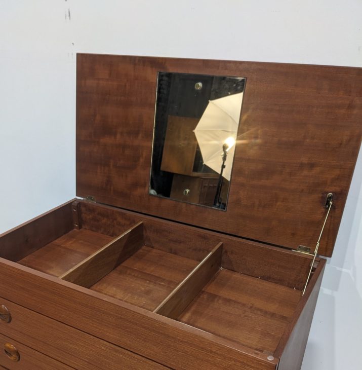 Commode vintage cinq tiroirs – Image 7