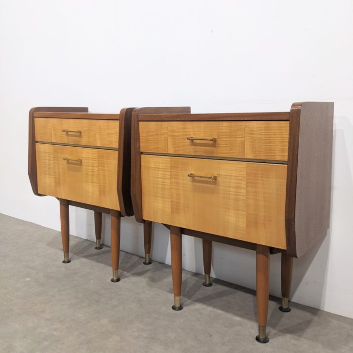 Duo de chevets mid-century