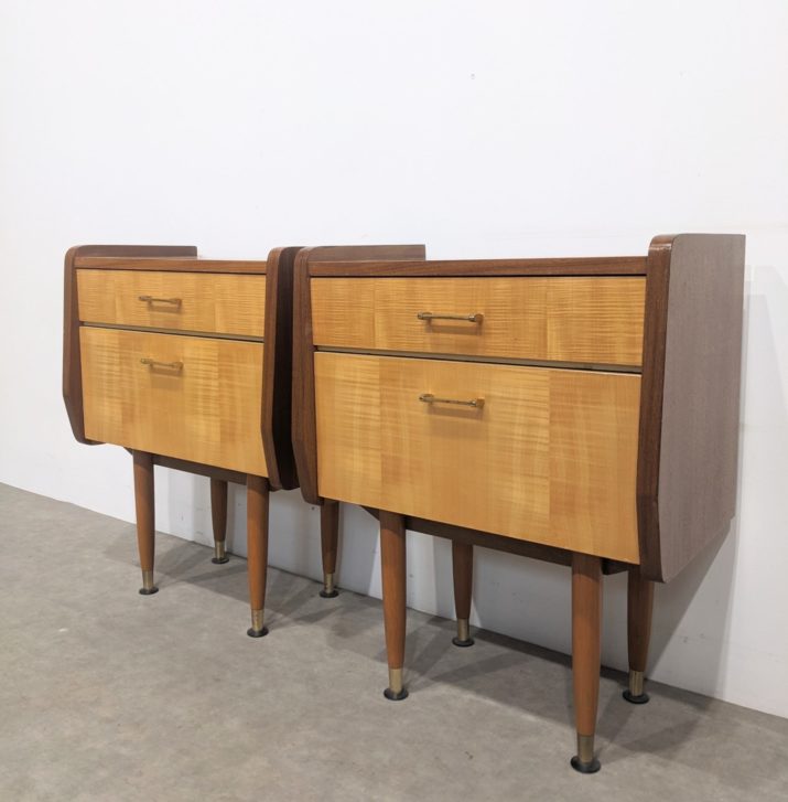 Duo de chevets mid-century