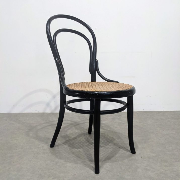 Chaise Thonet 14