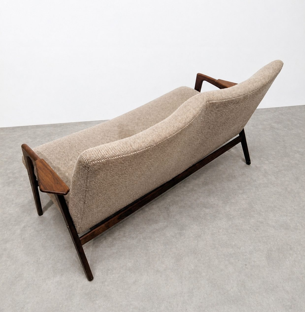 Canapé scandinave – Image 4