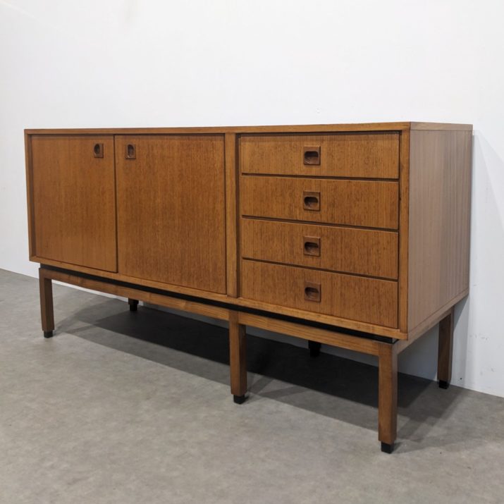 Enfilade moderniste MDK