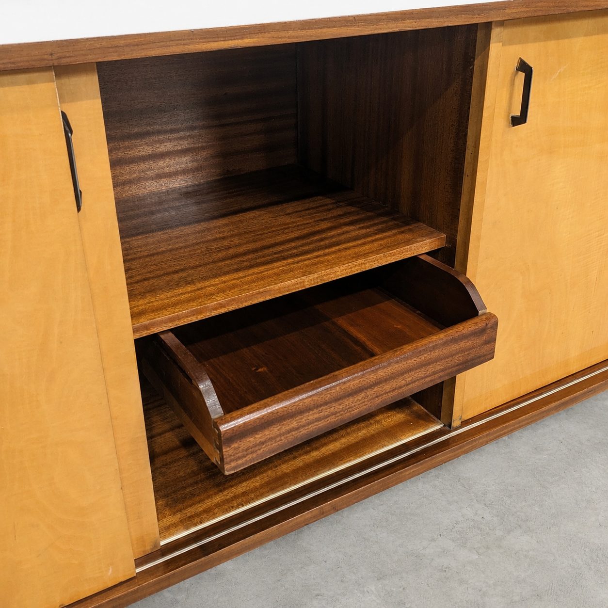 Sideboard bicolore – Image 7