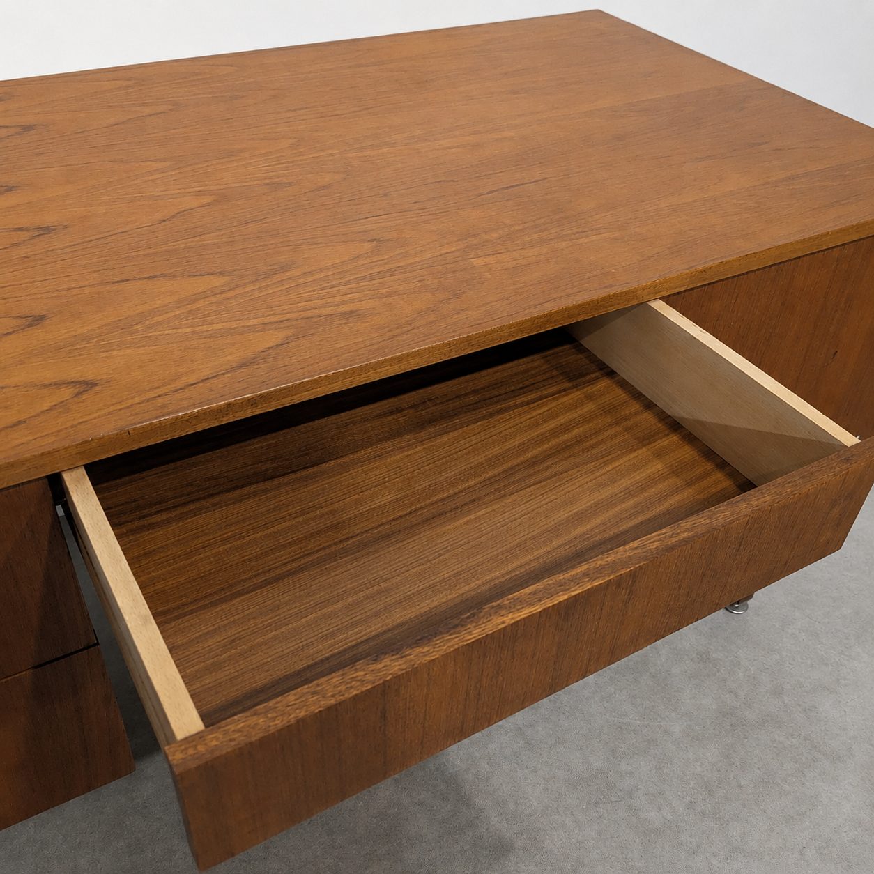 Bureau Combineurop teck et wengé – Image 8