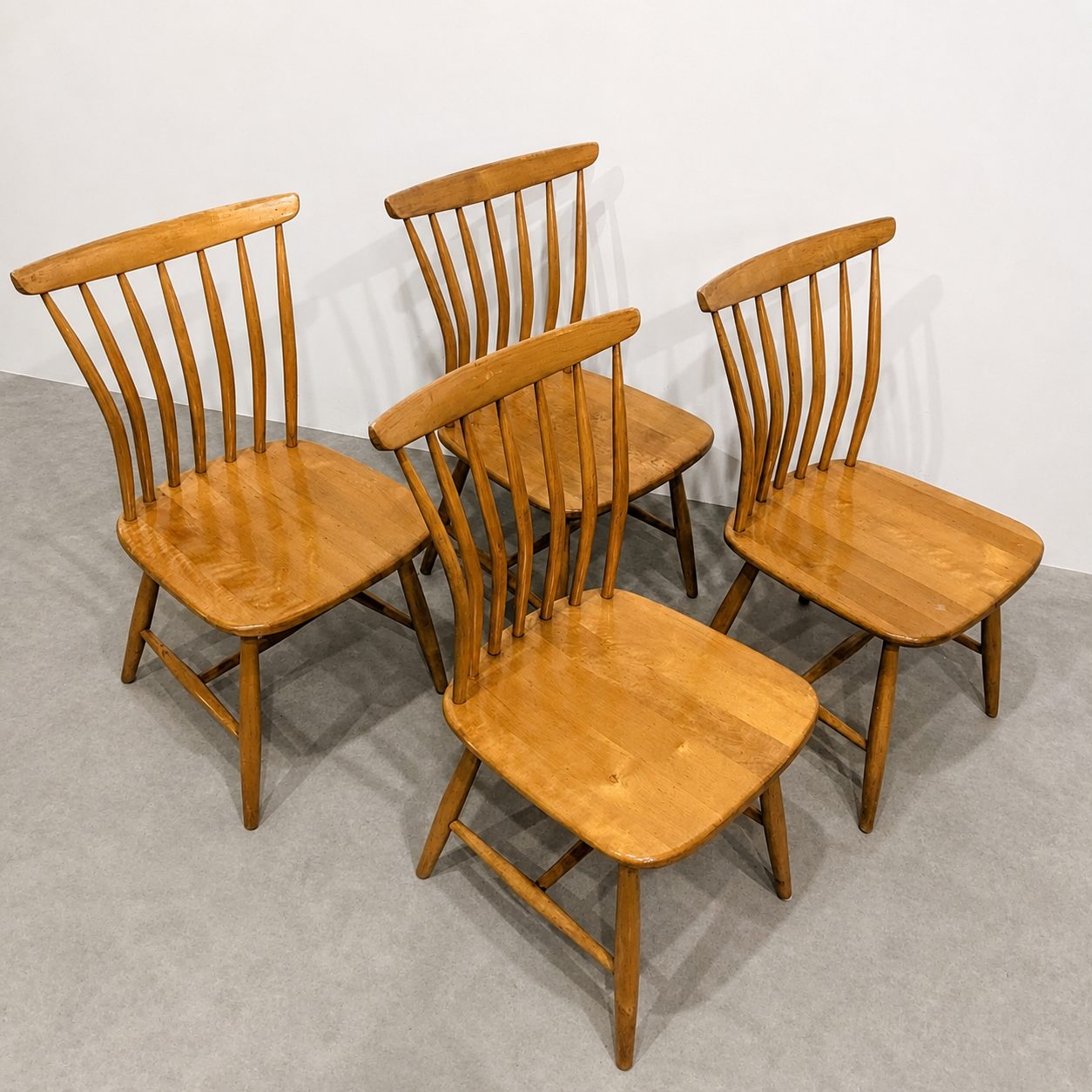 Quatre chaises suédoises Akerblom 1950 – Image 4