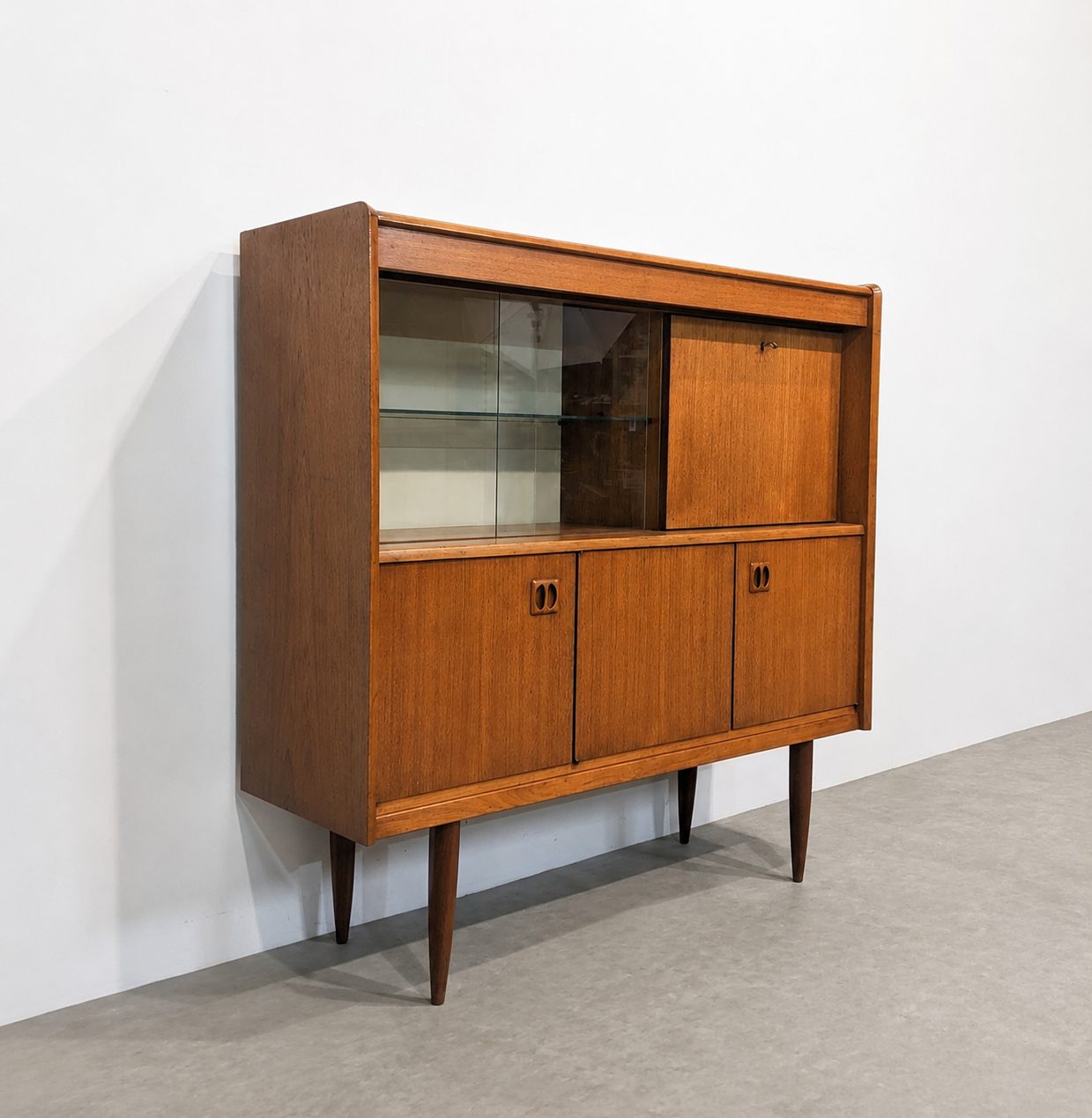 Highboard scandinave vintage en teck – Image 2