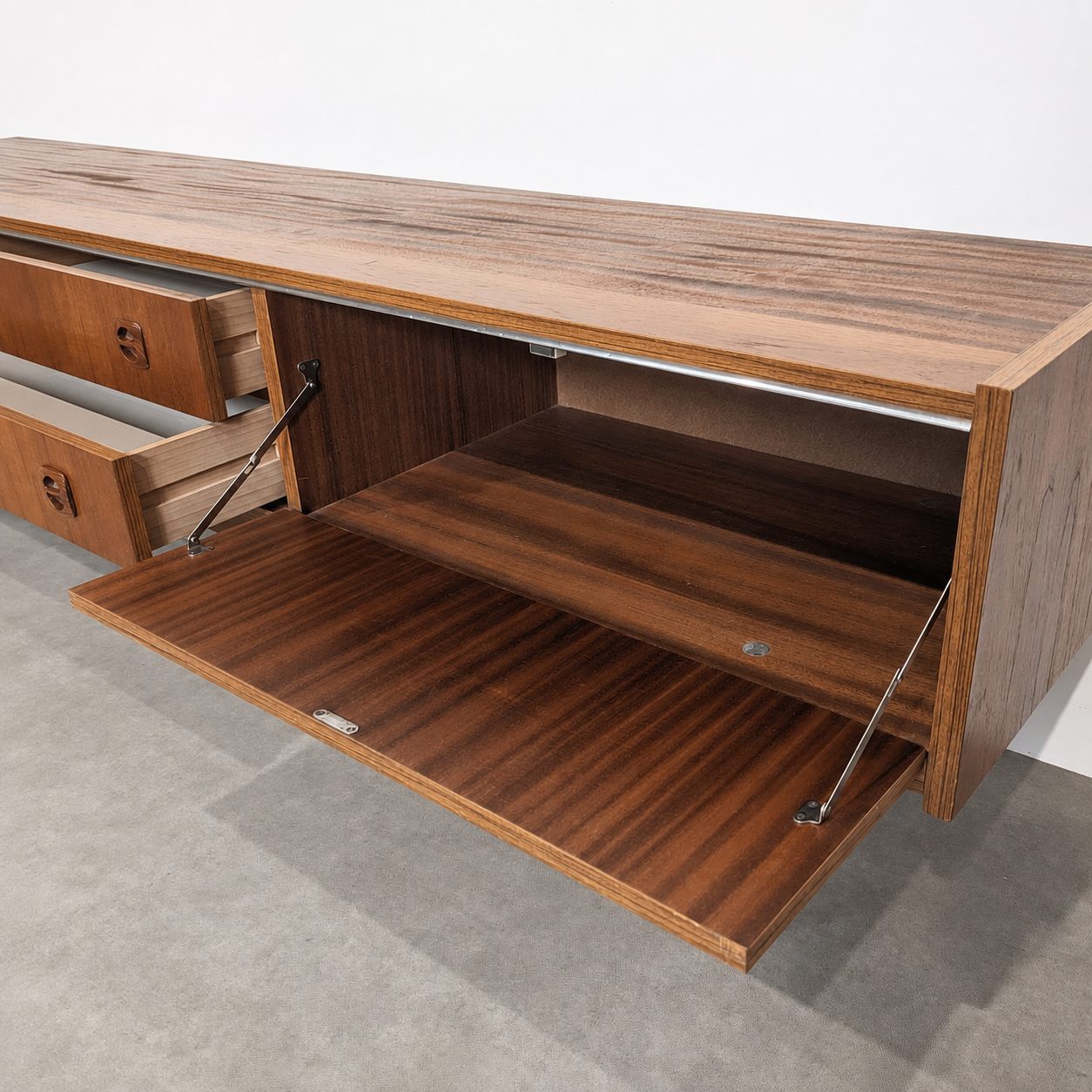 Lowboard vintage sixties – Image 5
