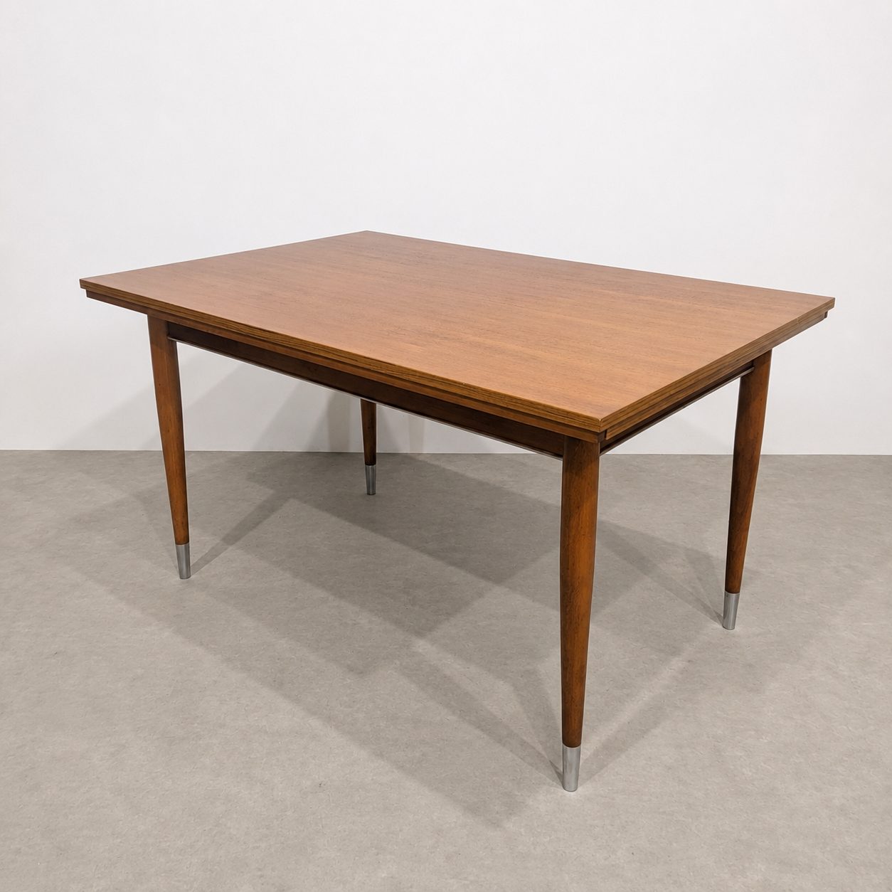 Table à manger retro – Image 2