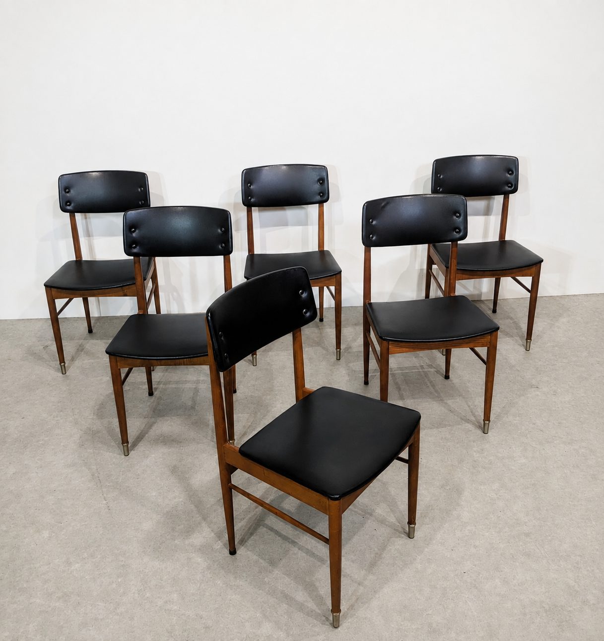 Lot de six chaises vintage scandinaves – Image 2