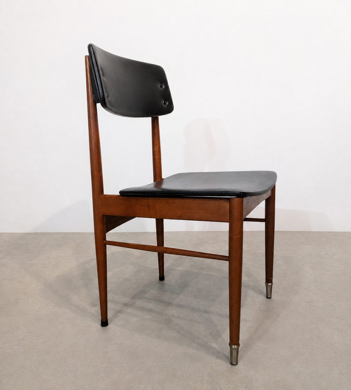 Lot de six chaises vintage scandinaves – Image 5