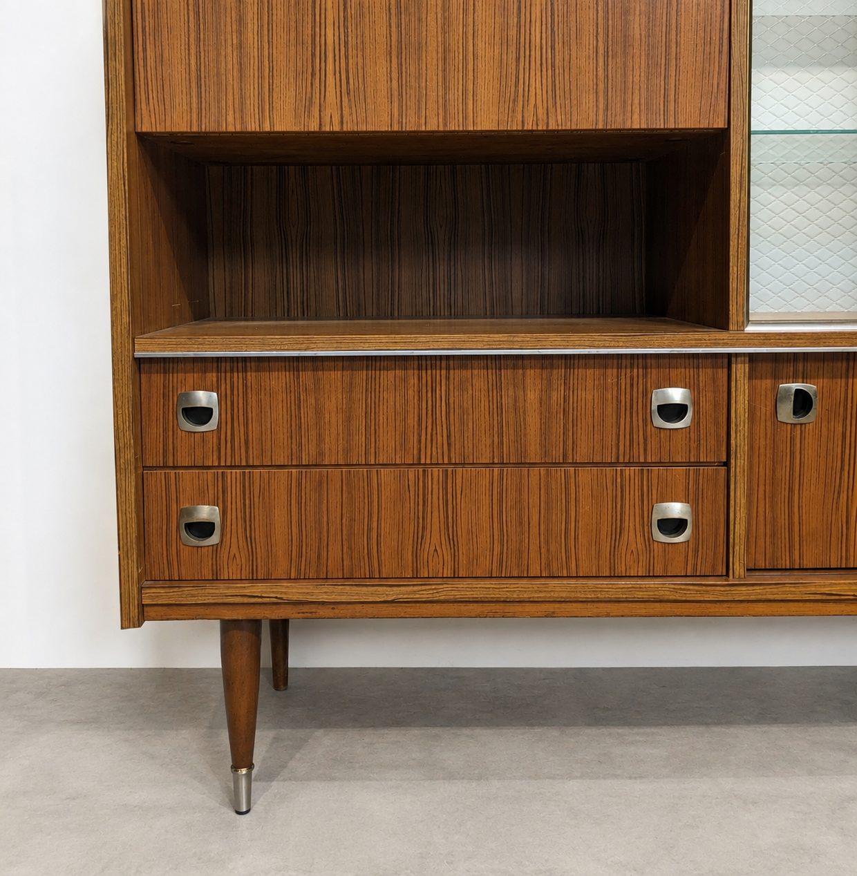 Highboard vaisselier vintage années 60 – Image 4