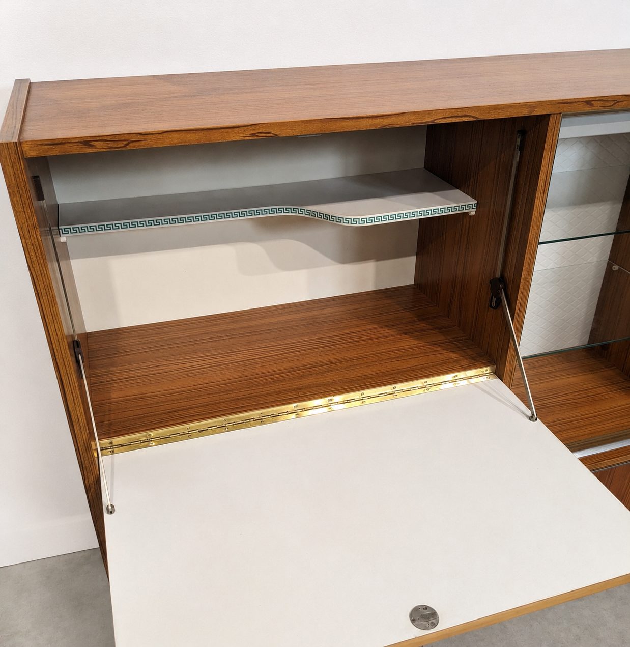 Highboard vaisselier vintage années 60 – Image 5