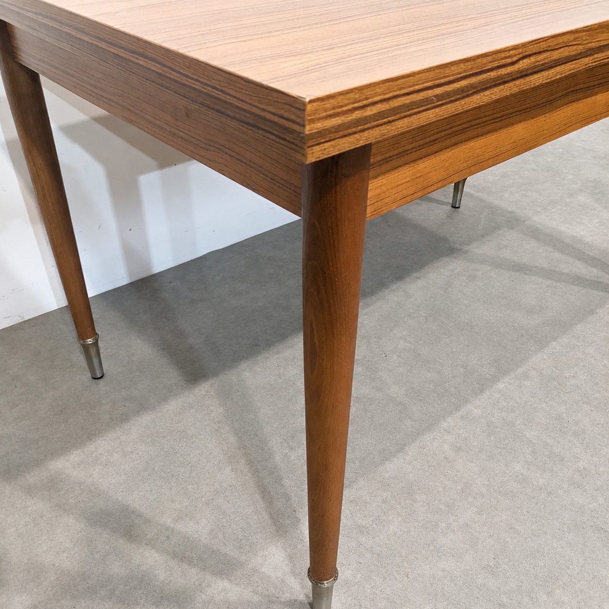 Table à manger extensible années 60 – Image 6